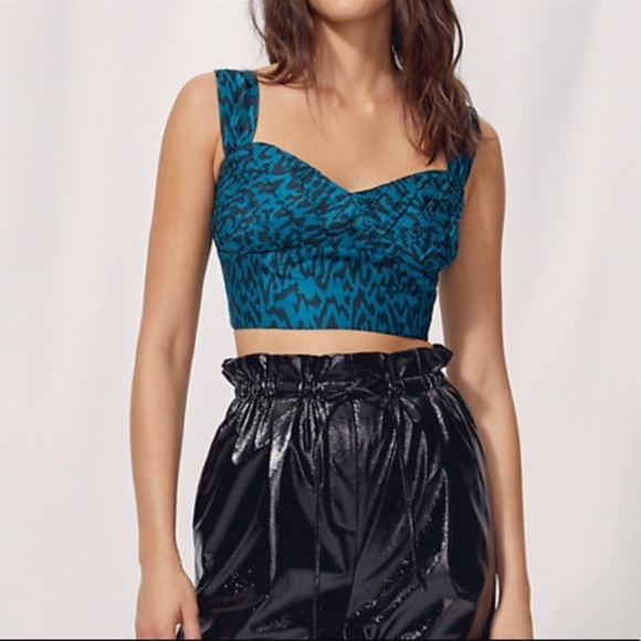 Aritzia Tops - Aritzia Square Neck Top